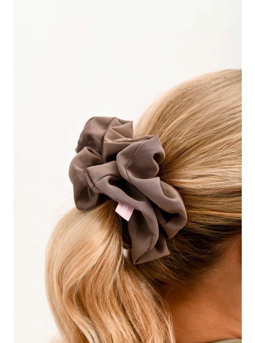 Gumka do włosów typu scrunchie, jasnobrązowa O614447P00