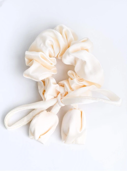 Gumka do włosów typu scrunchie, kremowa, tulipan O614397P00