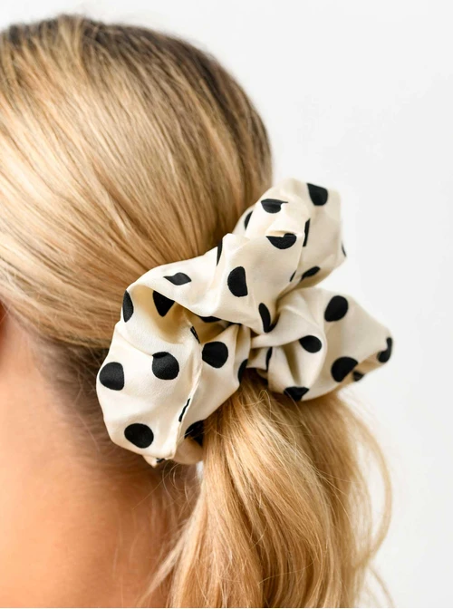 Gumka do włosów typu scrunchie, kropki, kremowa O614394P00