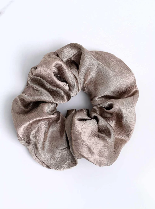 Gumka do włosów typu scrunchie, połyskujący szary O614376P00