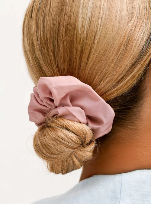 Gumka do włosów typu scrunchie, pudrowy różowy O614422P00