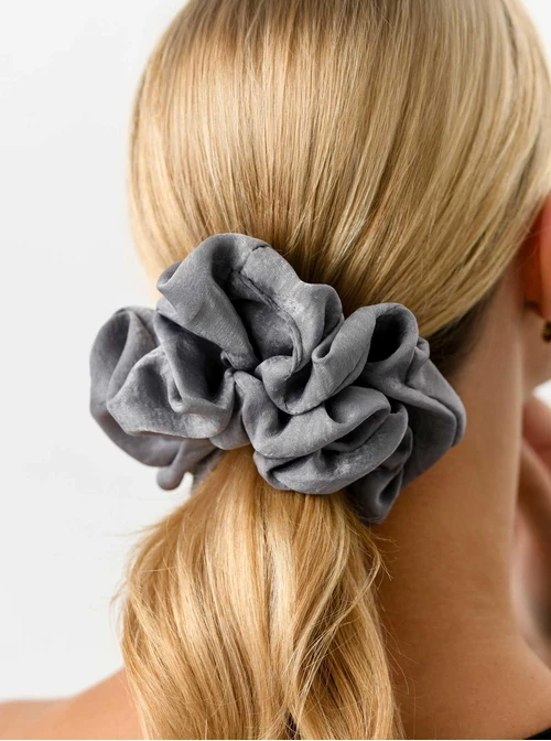 Gumka do włosów typu scrunchie, stalowa O614413P00
