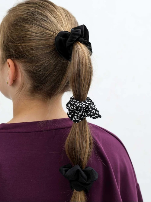 Zestaw gumek do włosów typu scrunchie, czarny O014900P00