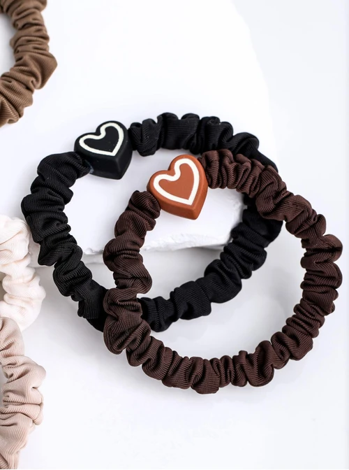 Zestaw gumek do włosów typu scrunchie, serduszka O014879P00