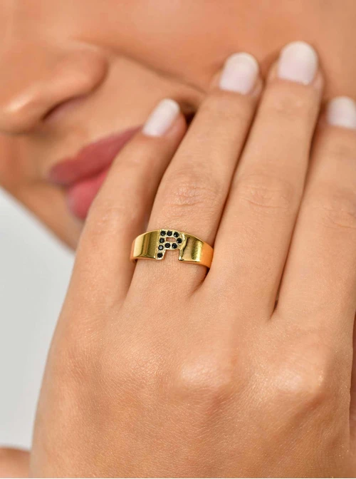 Pierścionek litera P, złoty S4V70485