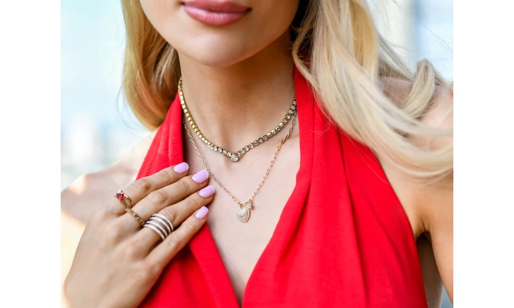 Biżuteria inspirowana Oscarami 2026 - poczuj się jak gwiazda filmowa