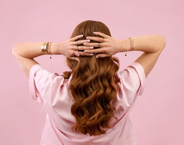 Jaką biżuterię wybrać na festiwal? Trendy 2026