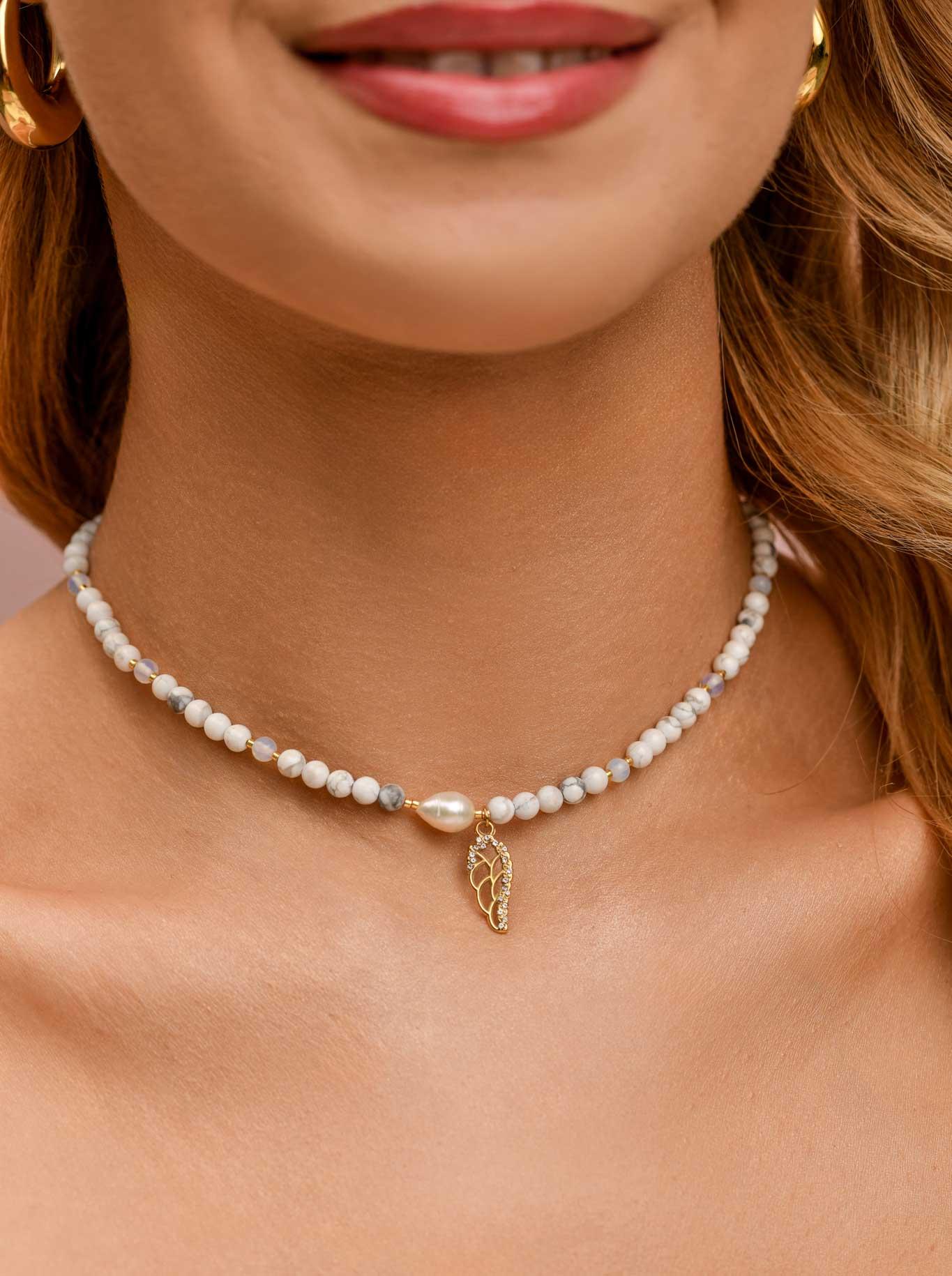 Naszyjnik skrzydełko, Howlit, stal pozłacana S309414Z02