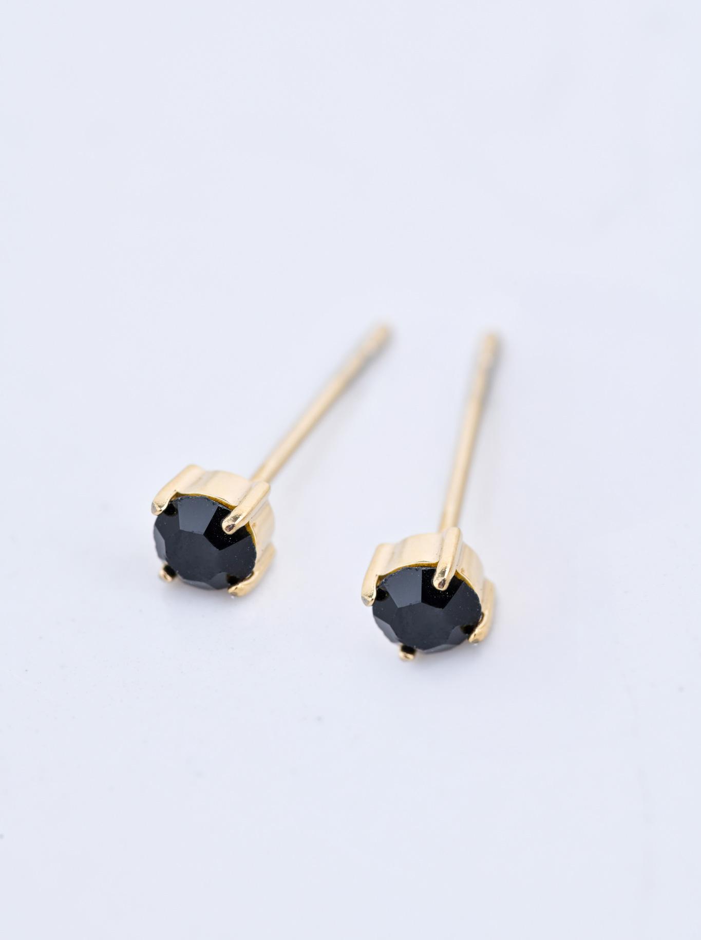 Kolczyki czarny kryształek, 4mm, stal pozłacana S210278Z01