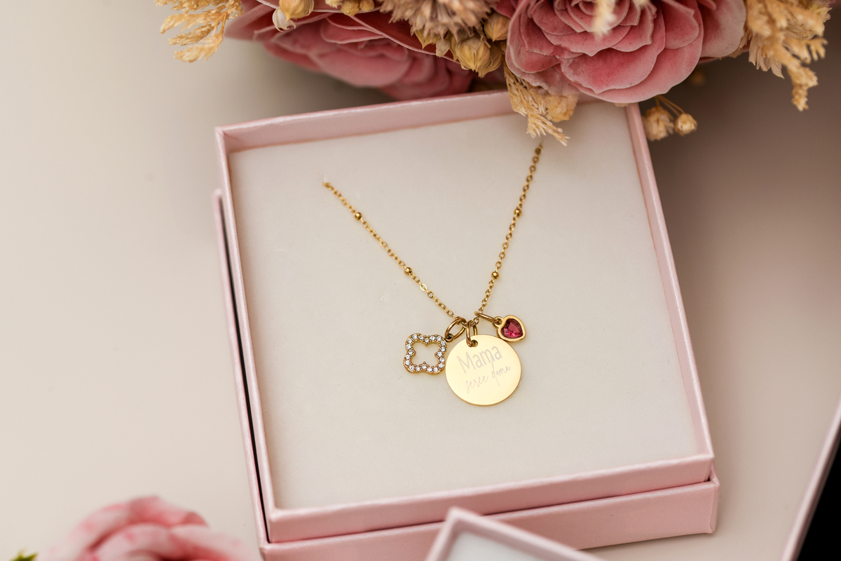 Naszyjnik z grawerem na Dzień Mamy