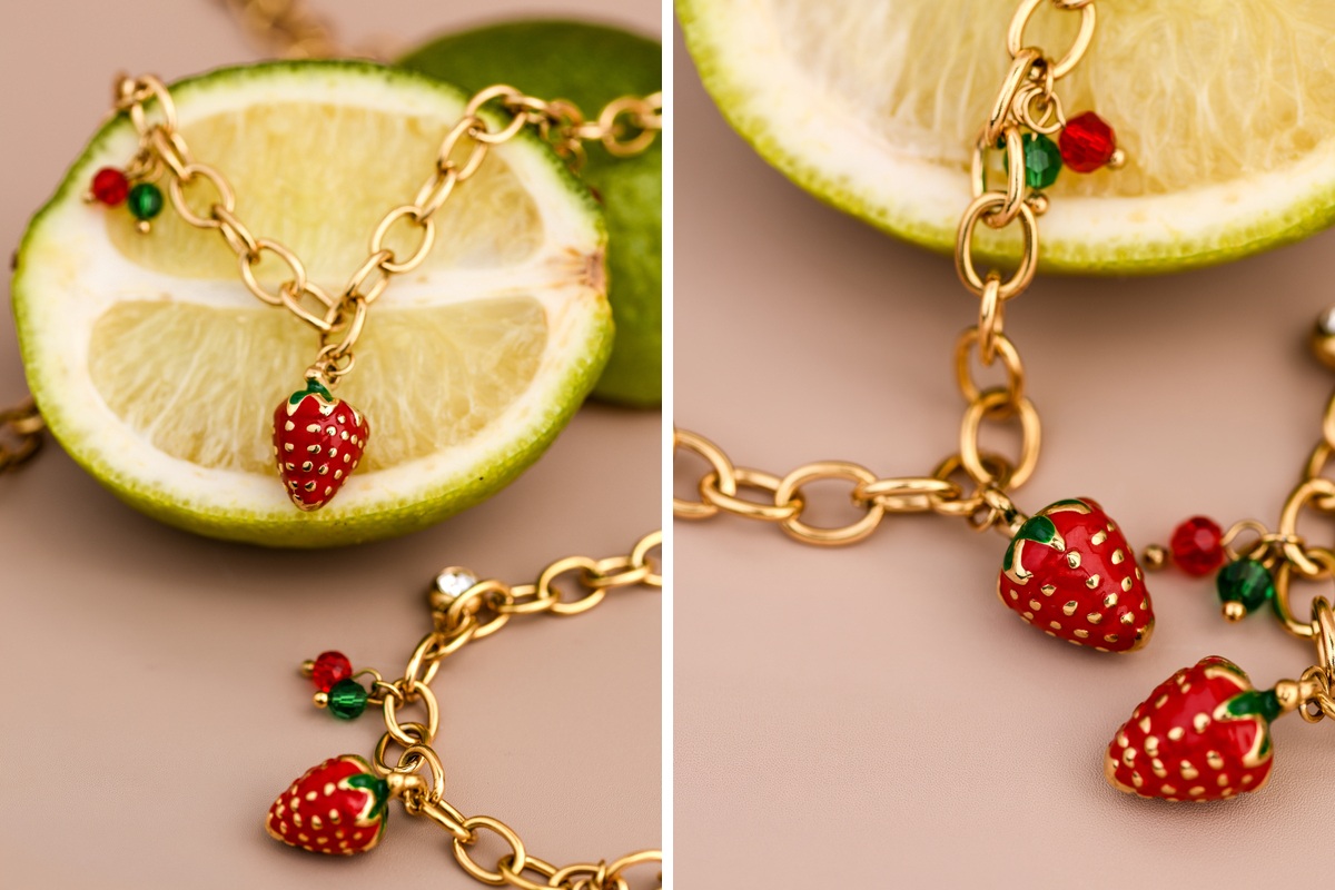 Wiosenna biżuteria z truskawkami